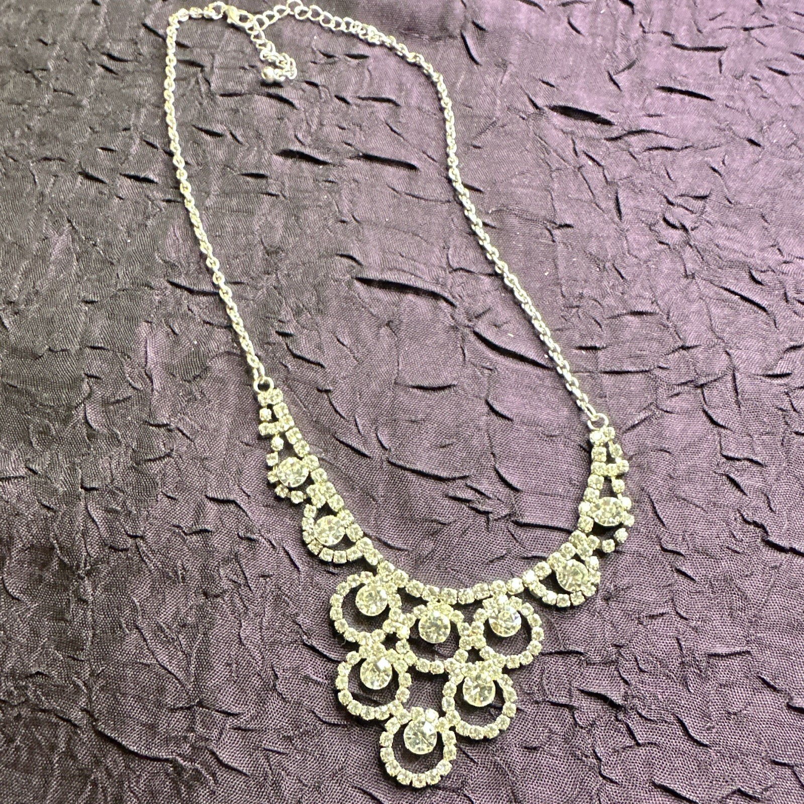 Silver Tone Clear Crystal Rhinestone Bib Statement Necklace Adjustable Lobster