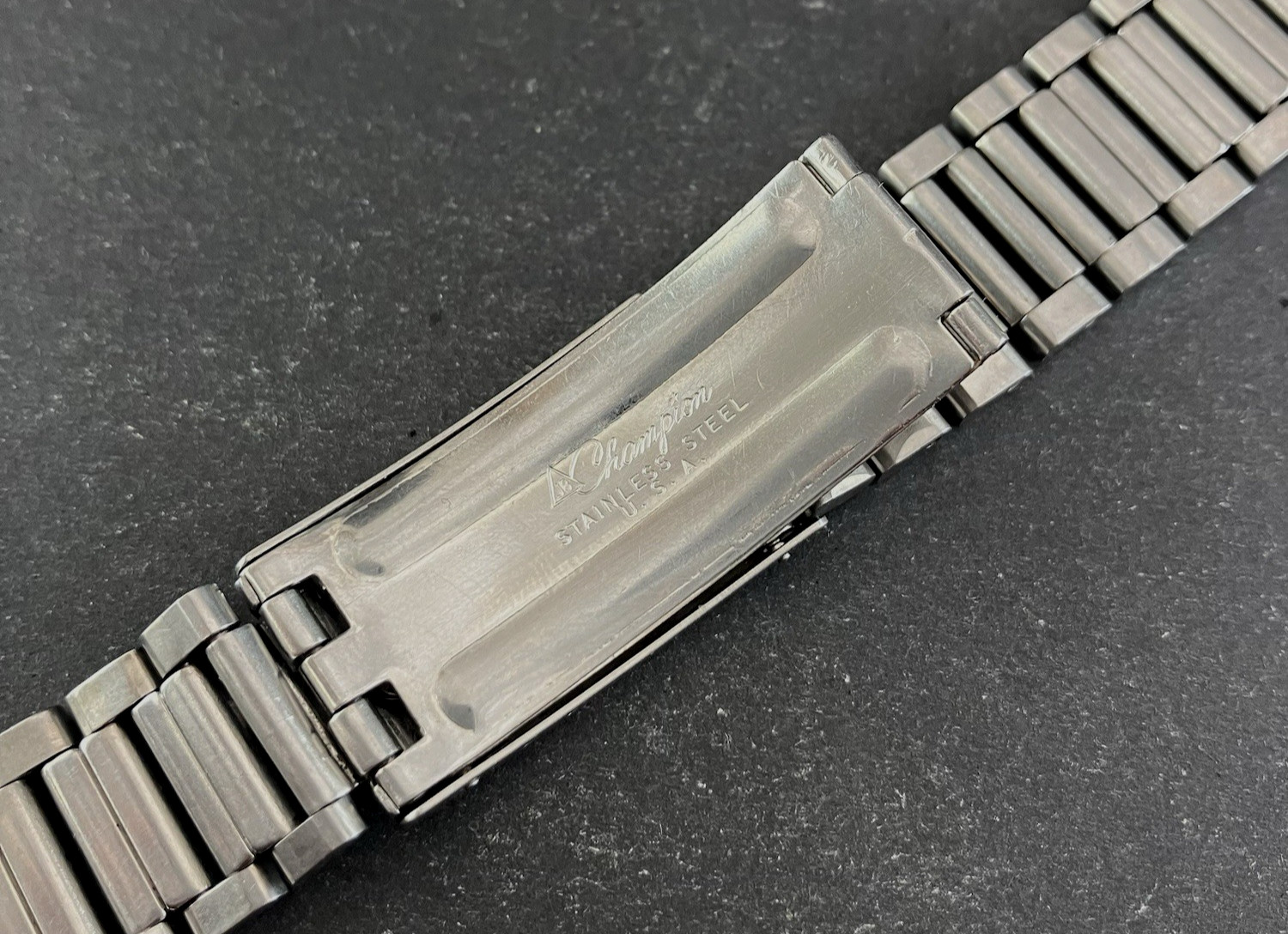 GIRARD PERREGAUX JB Champion USA Bracelet for Gyromatic. 20mm Ends. Ca 1973
