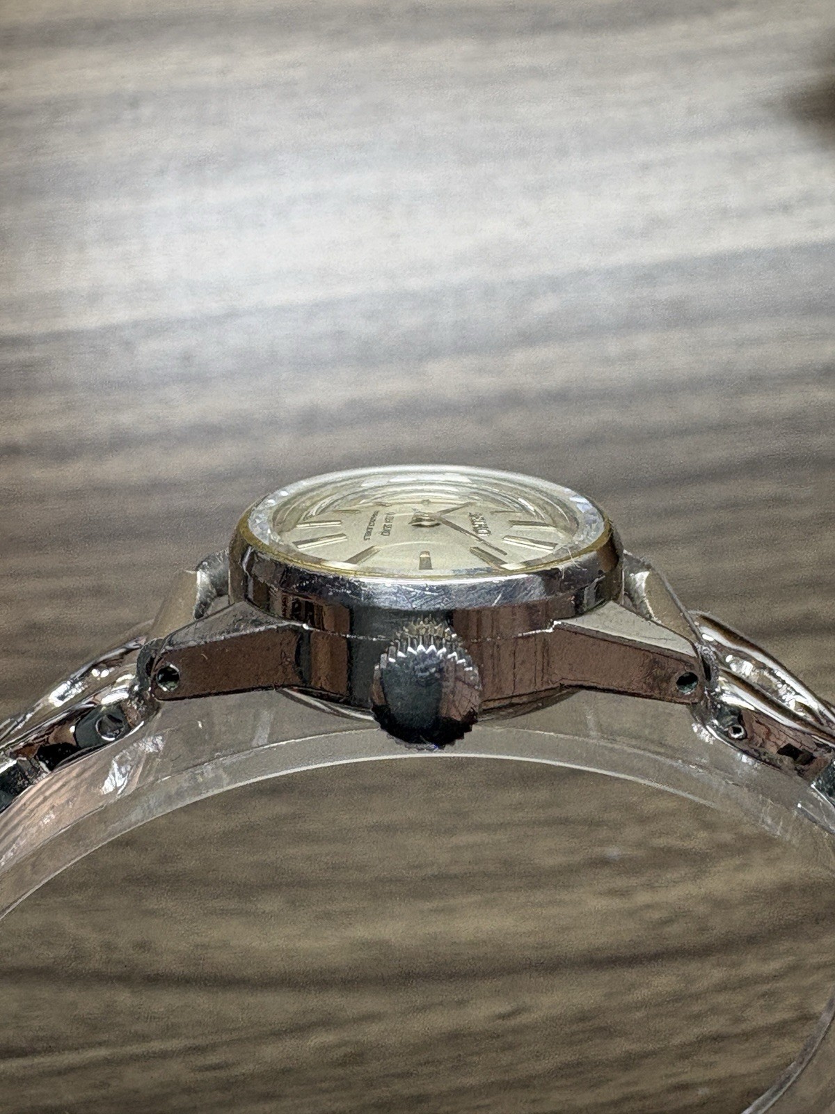 SEIKO Queen Seiko 1020-0010 Vintage 1975 Hand-Winding Ladies 14K WGF Japan