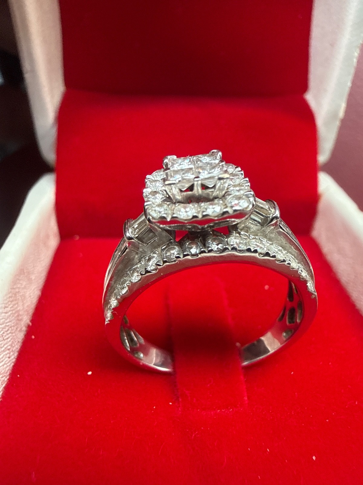 pre owned diamond engagement ring size 7