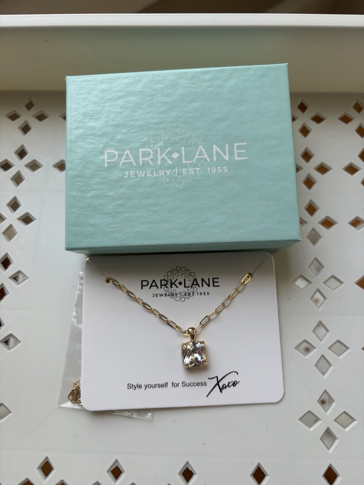 Park Lane Veil Necklace