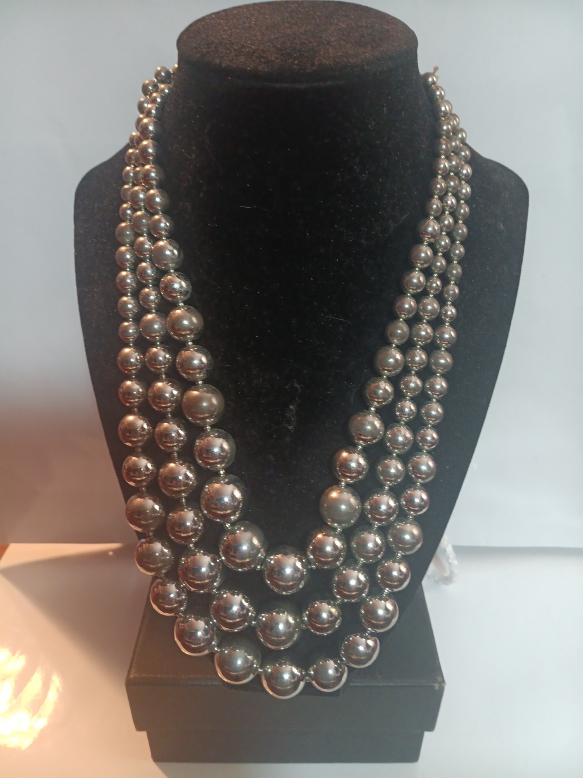 Vintage Gray Silver Layer Multi-Strand Pearl Statement Necklace 18″