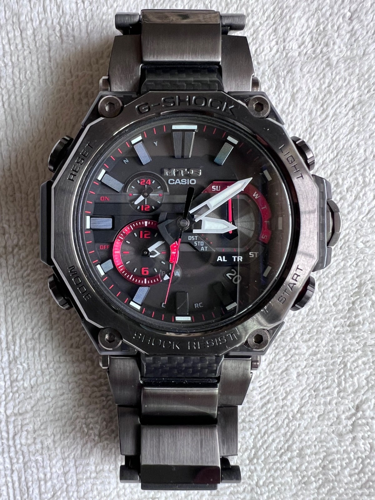 Casio G-shock MT-G MTG-B2000YBD-1AJF Bluetooth Solar Atomic Men’s Watch
