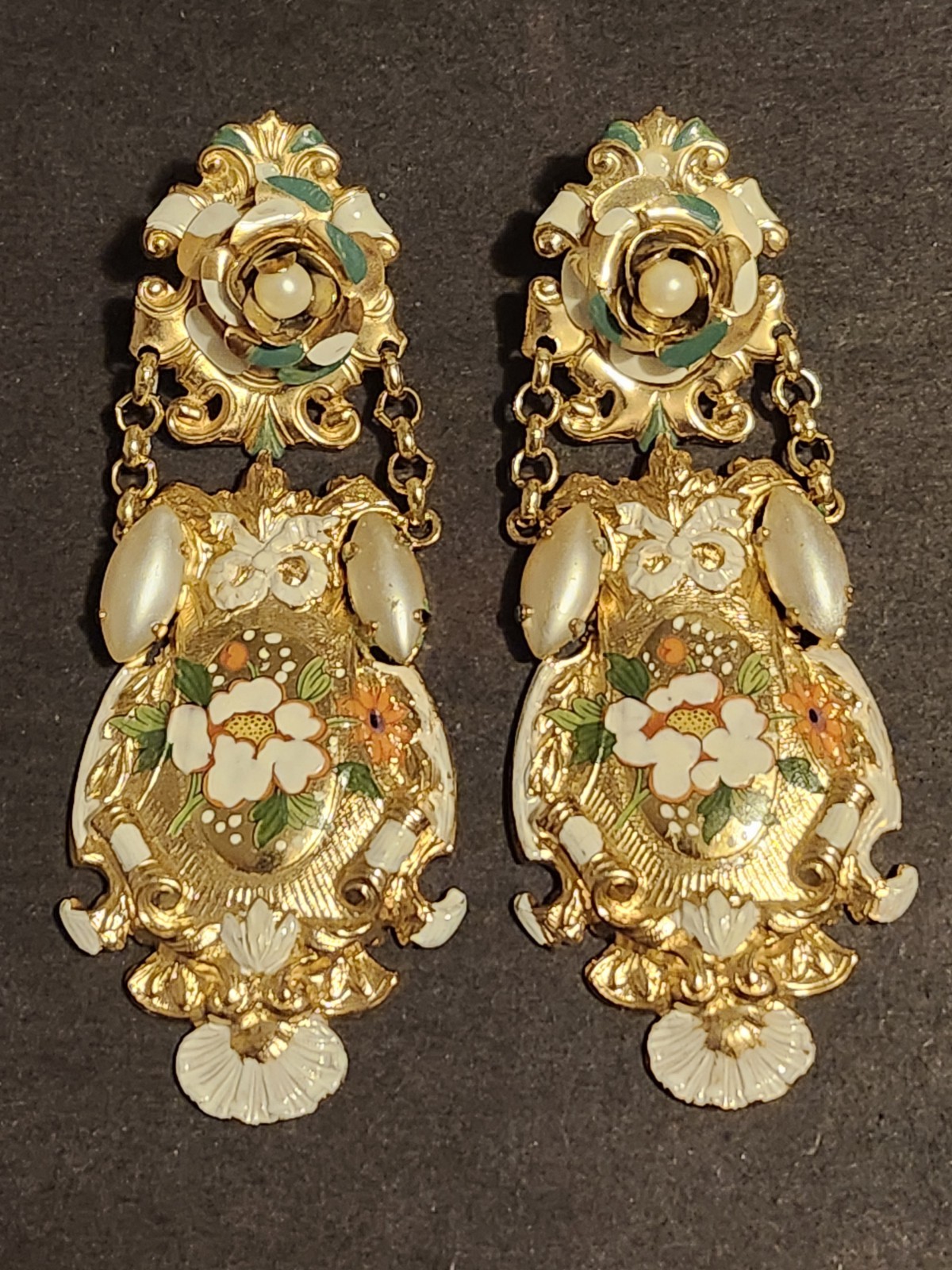 Vintage Zoe Coste Made In France Gold Tone Floral Motif Dangle Earrings