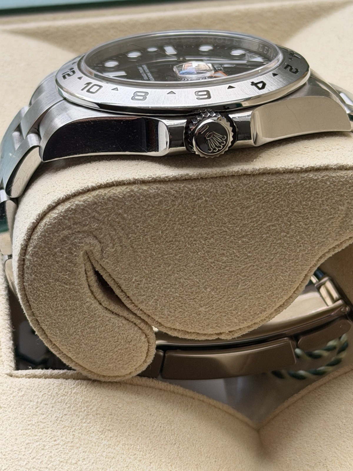 2020 Rolex Explorer 216570 Oyster Bracelet with Bezel Black FULL SET