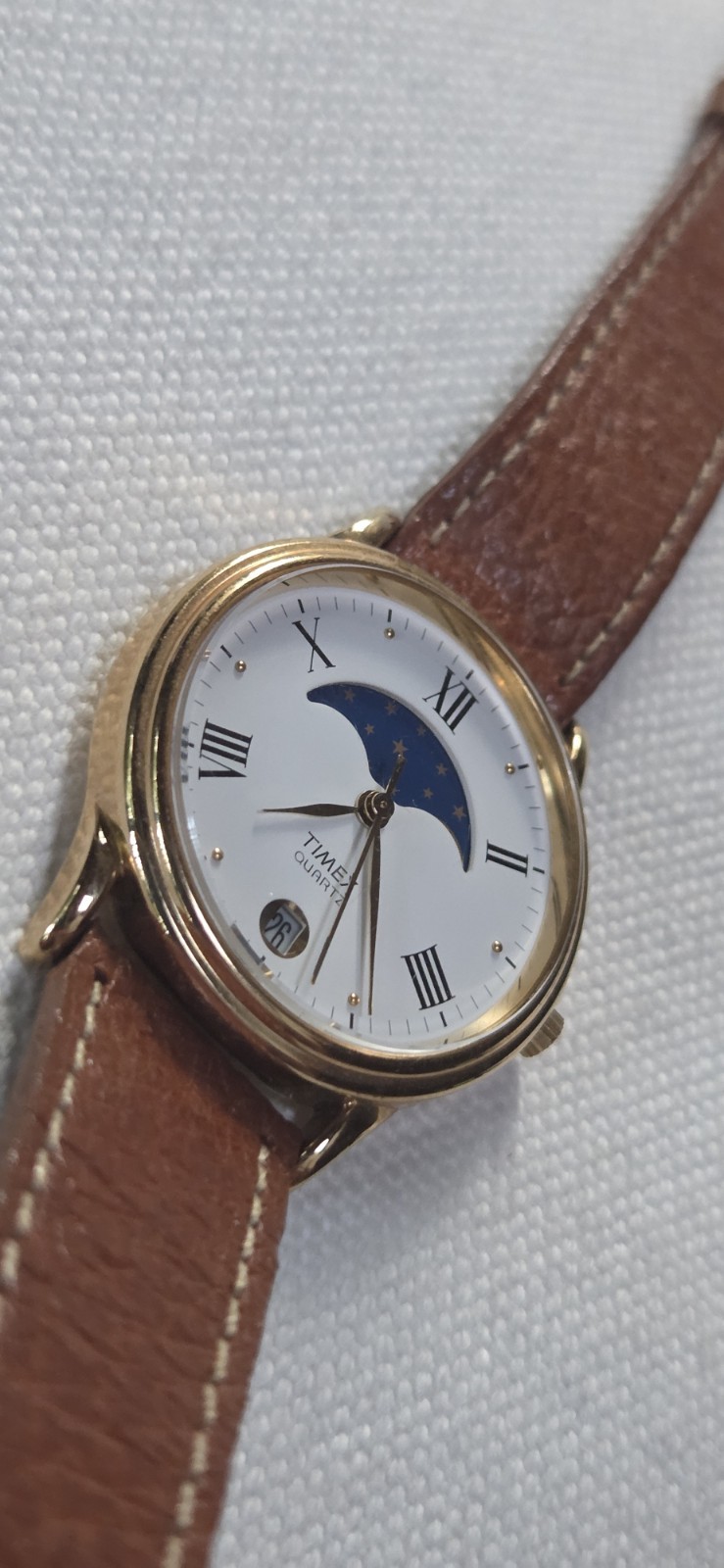 Vtg Timex Moon Phase Date Watch Unisex Gold Tone New Tan Leather Band Men’s