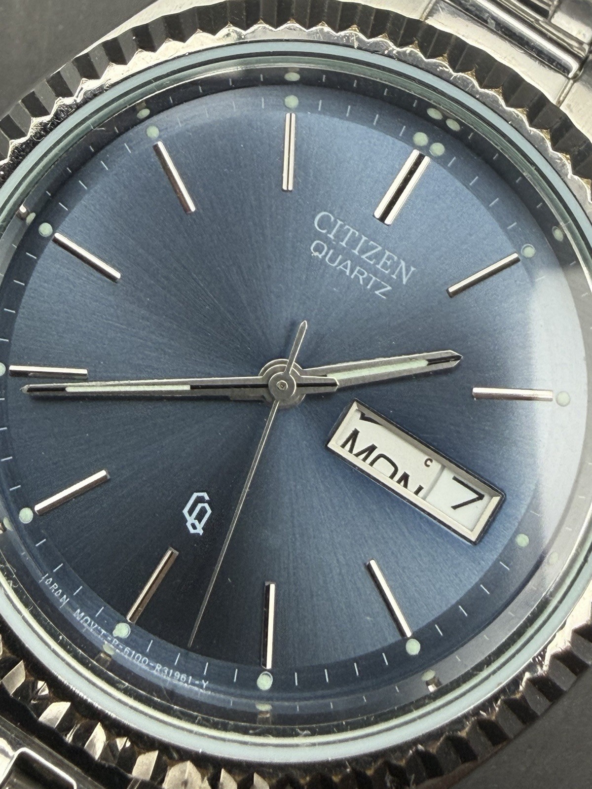 Vintage 1984 Citizen Quartz 6100-R01037 Men’s Watch -Blue Dial Original Bracelet