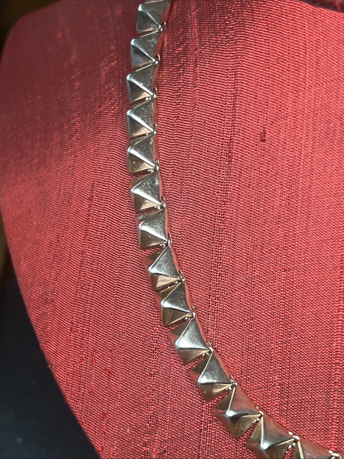 Eddie Borgo Pyramid Necklace – 12K Gold Plated, 17’ Signature Piece Retail 500$