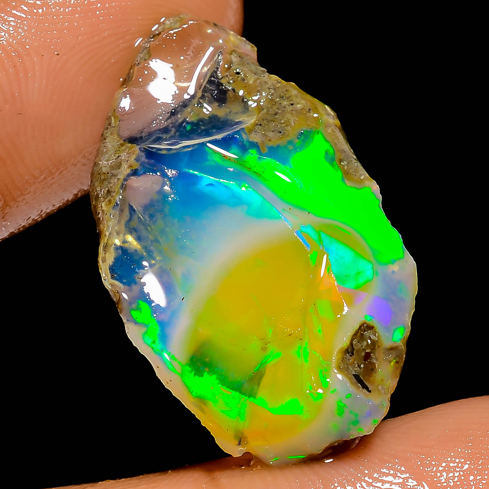 Specimen Crystal Welo Fire Natural Ethiopian Opal Rough OO 15 Ct. 27X16X6 mm