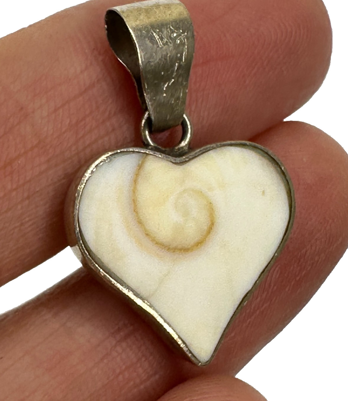 Sterling Silver Heart Shell Pendant 925 Cream Genuine Seashell Beach
