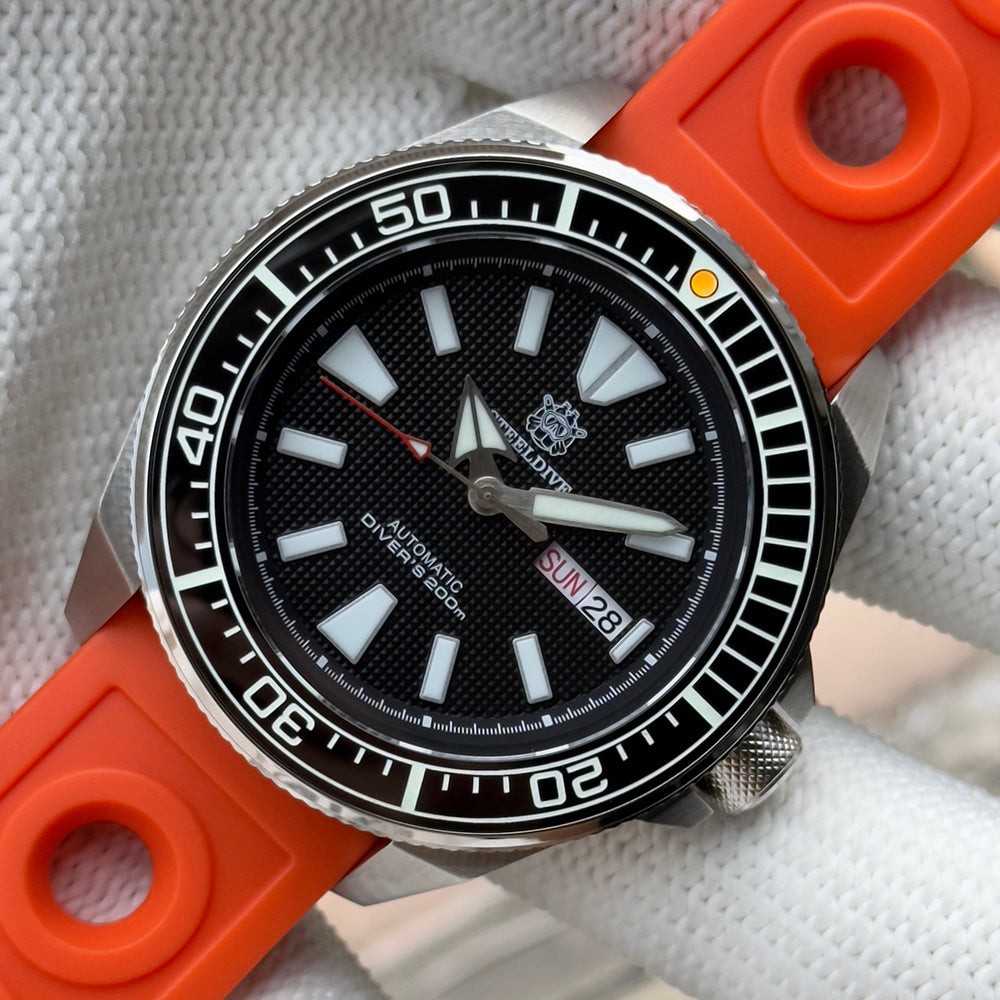 STEELDIVE SD1961 Mens 43.8mm 200M Automatic Dive Watch NH36 Sapphire Steel