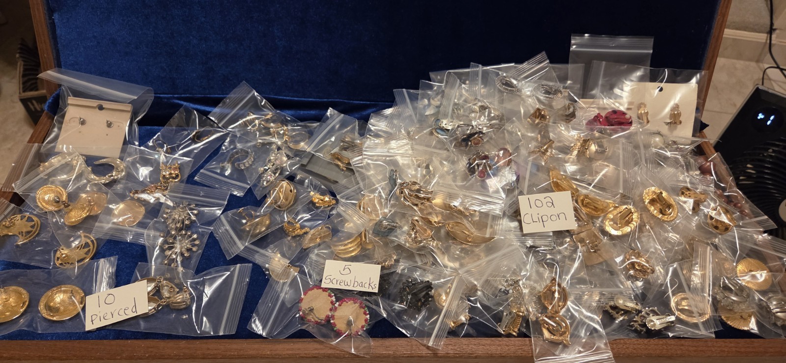Vintage Mod Earrings Lot Of 117. 3lbs 15oz. 38 Signed Monet Hobé Avon Trifari…