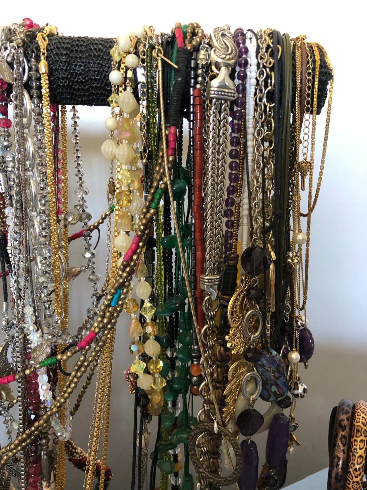 1/2 Pound Vintage To Modern COSTUME JEWELRY Lot. All Wearable!! Beautiful Pieces