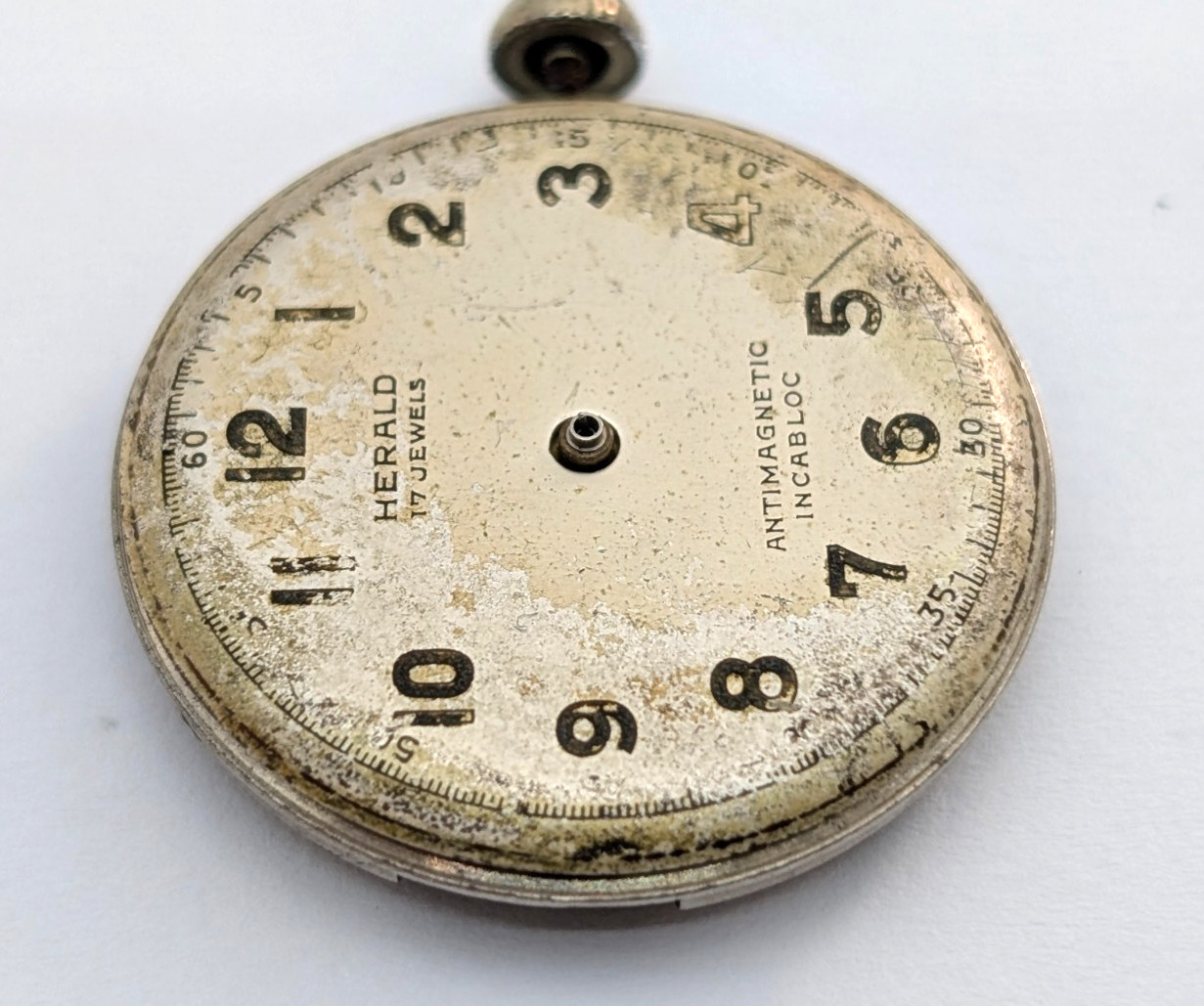 HERALD Aureole 17j WWII Military Style Field Watch 26mm Movement PARTS or REPAIR