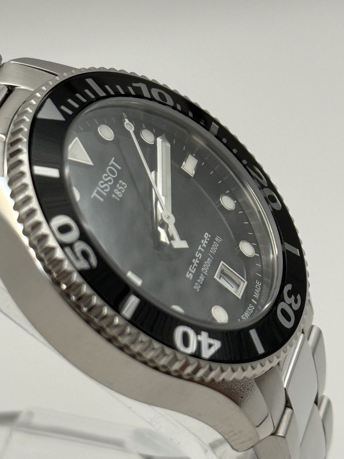Tissot Seastar 1000 Black Unisex Adults Watch – T120.210.11.051.00