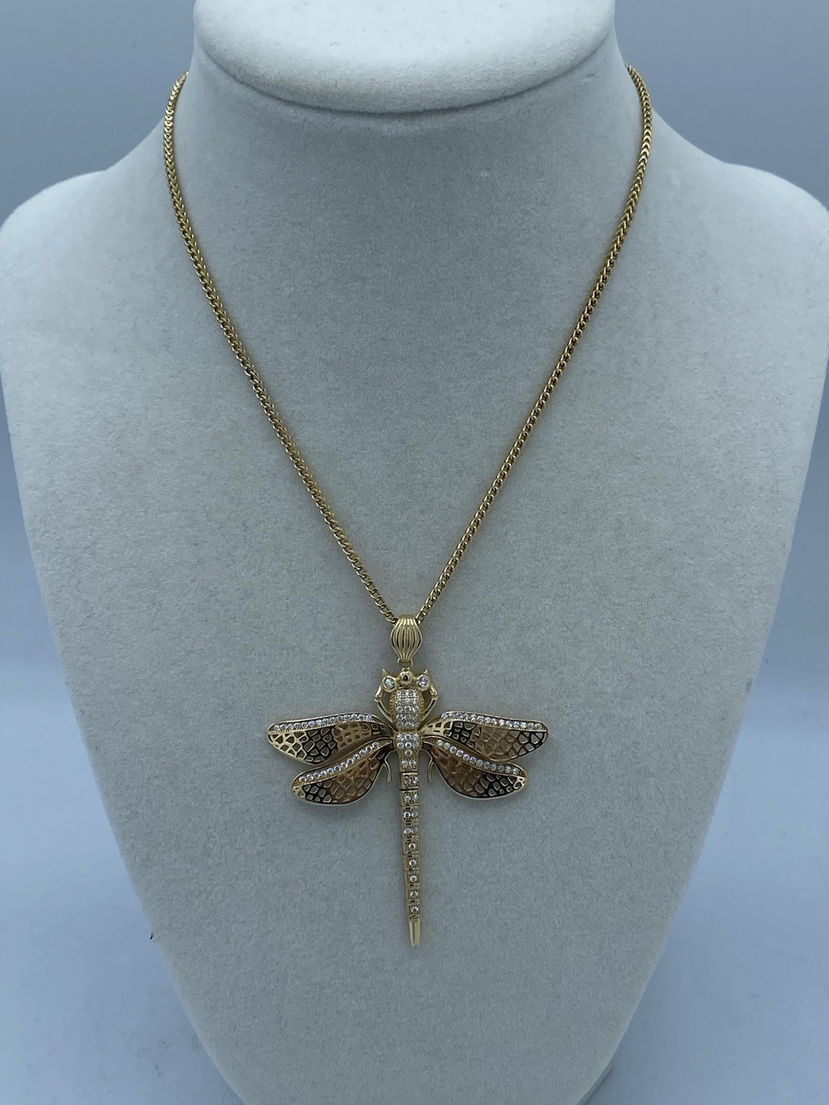 LARGE 14K Yellow Gold Dragonfly Pendant 8.8 Grams Moving Tail