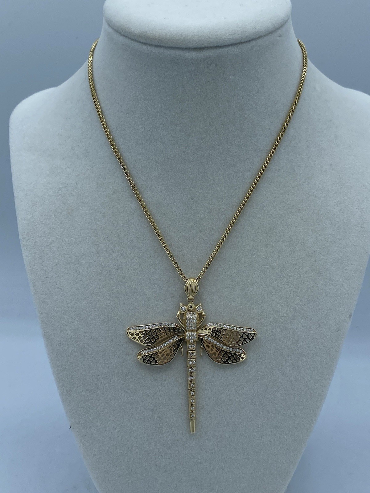 LARGE 14K Yellow Gold Dragonfly Pendant 8.8 Grams Moving Tail