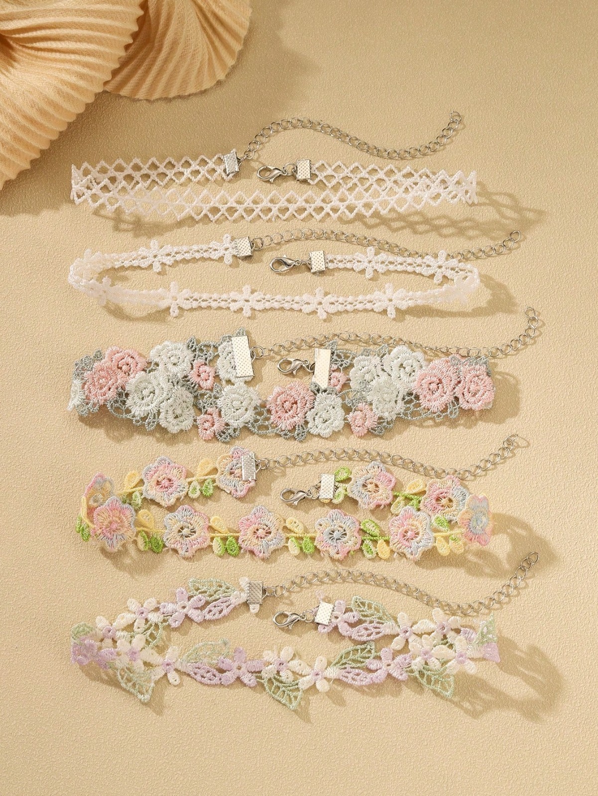 5PCS Choker for Women Multicolor Lace Velvet Choker Set Layered Classic Choker