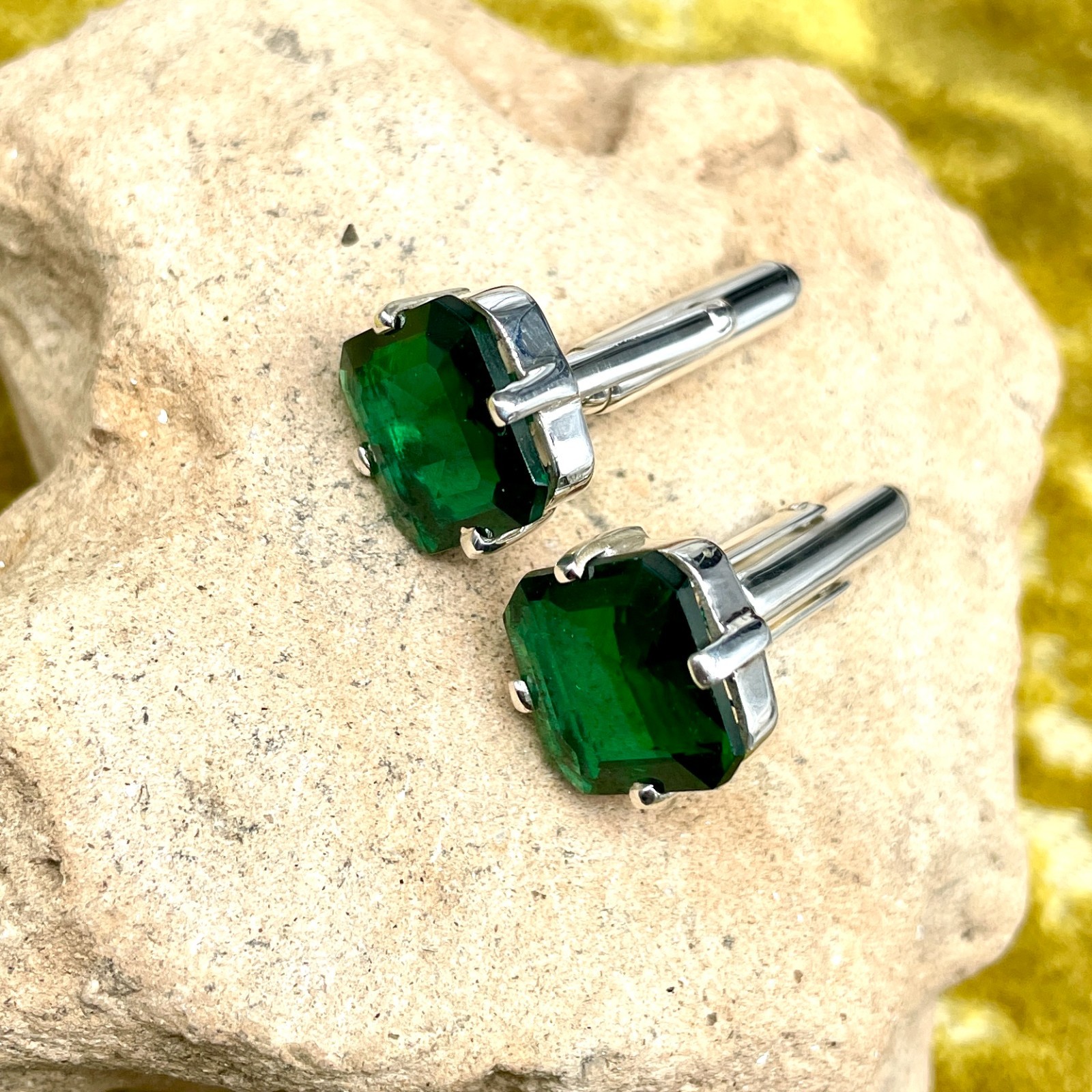 Classic Men’s Sterling Silver Emerald Green Square Stone Cufflink Formal Wedding