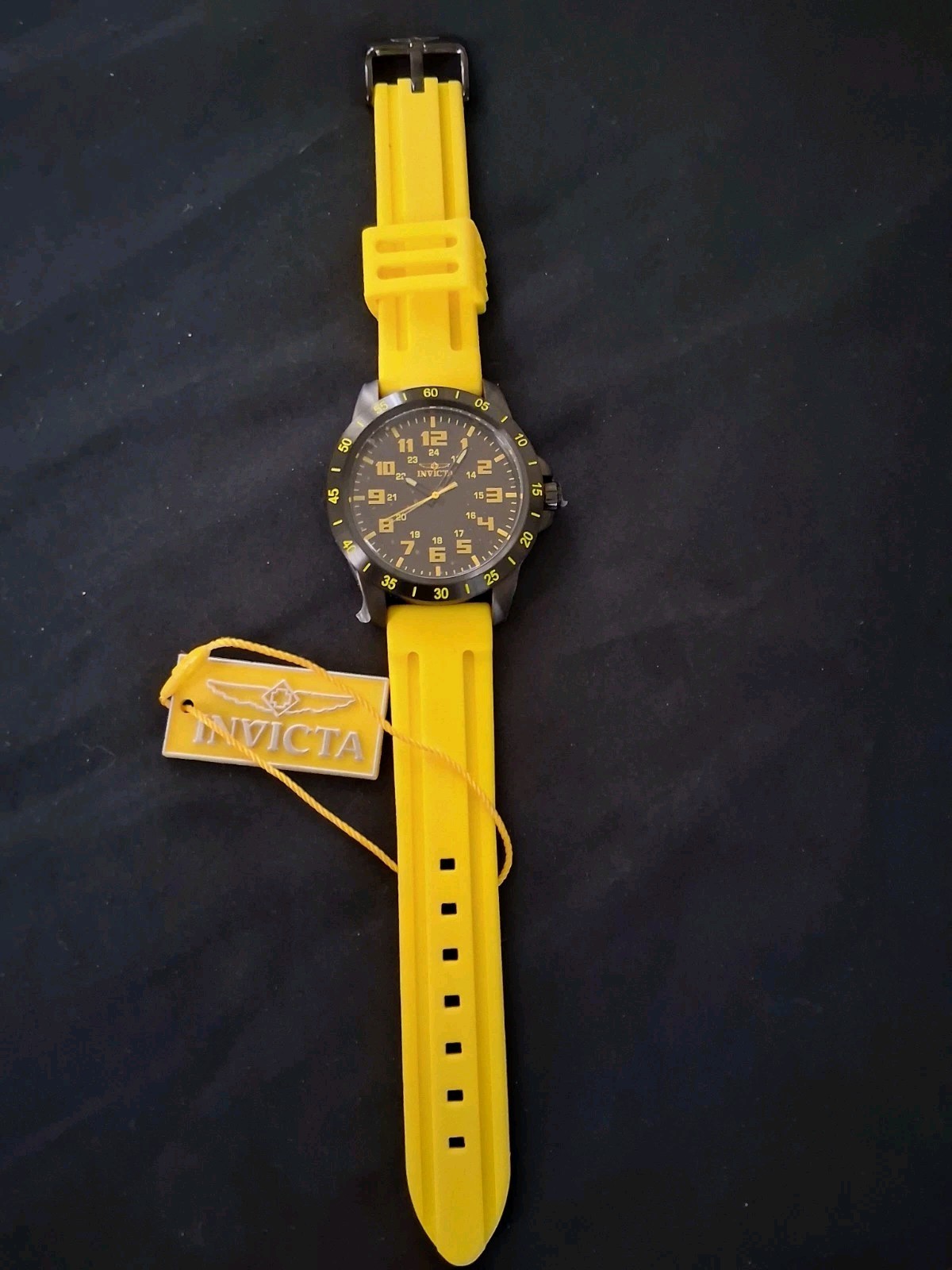 New Invicta Pro Diver Quartz Black Dial Men’s Watch 40006