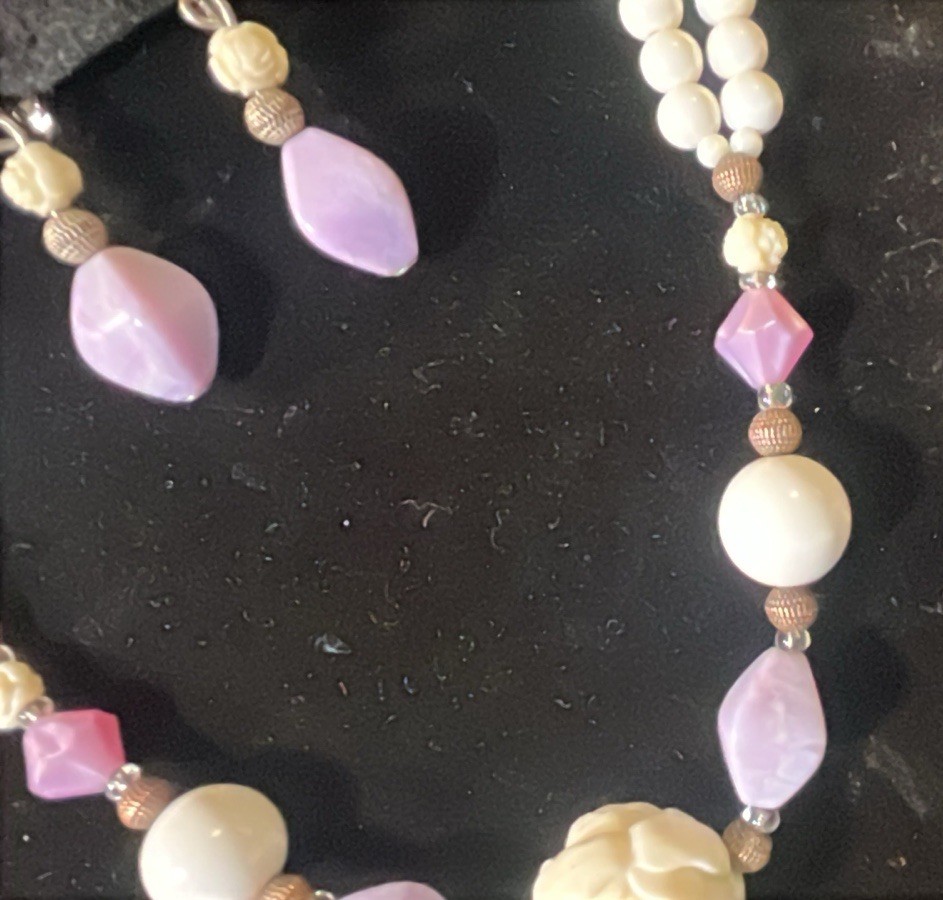 Vintage Lavender, White & Cream “carved” Flower Beaded Necklace & Earrings Set