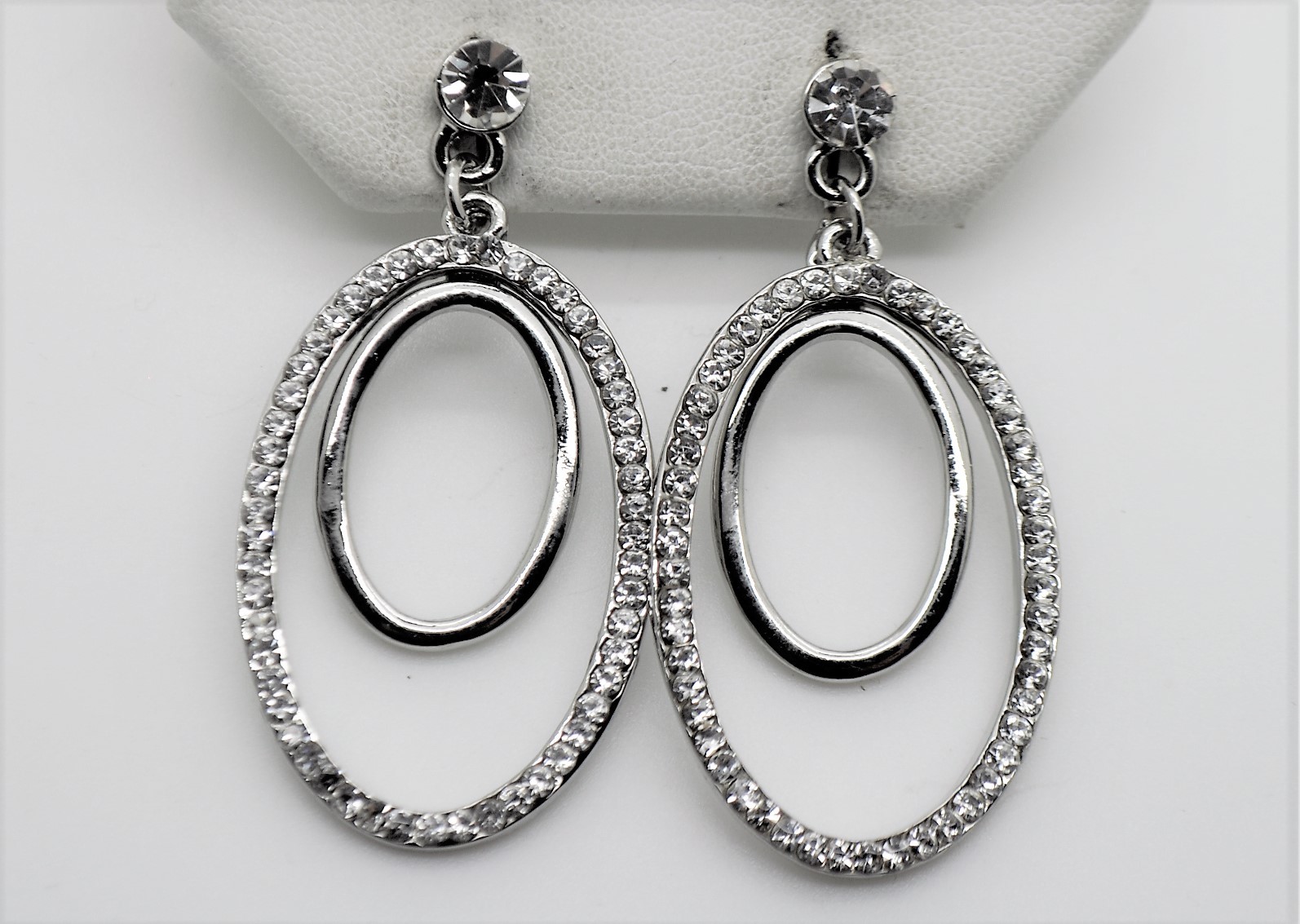 C335 Modern Style Rhodium Plated Clear Rhinestone Wedding Drop Fashion Earring