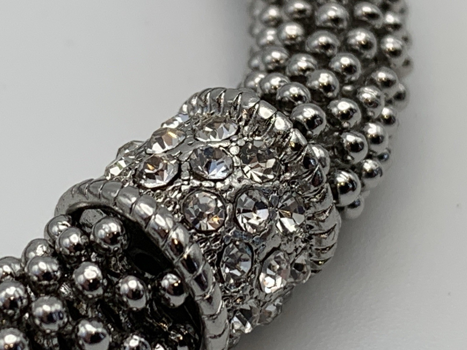 Unique Elastic Stretch Silver Tone Rhinestones Roundelle Spacer Bracelet
