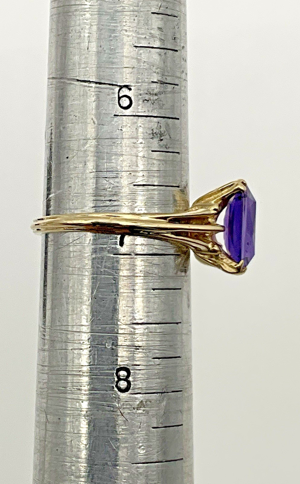 14k Yellow Gold 1.83ct Emerald Cut Amethyst Ladies Ring