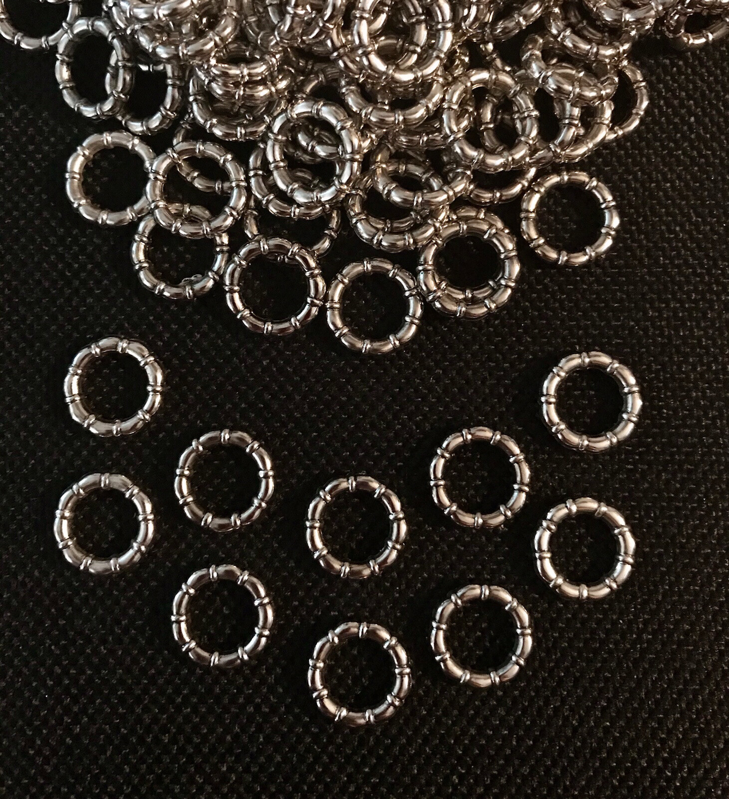 (15) 10mm Closed Connector Findings Double Sided Silver tone.