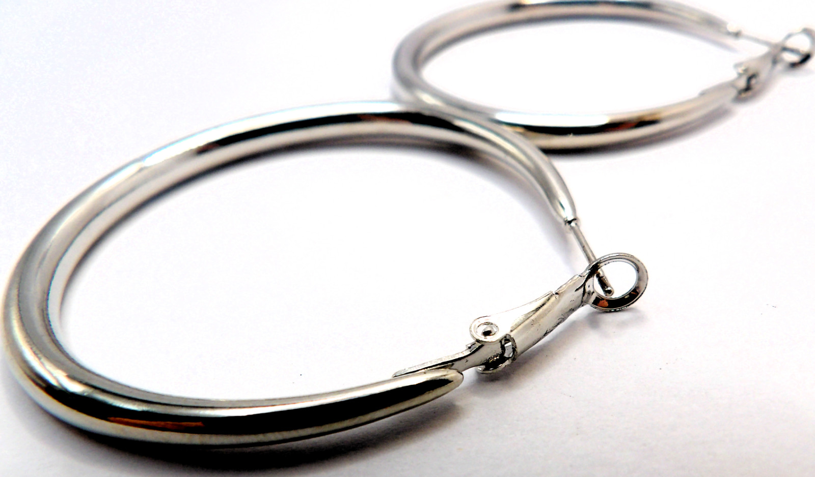 Classic Silver Tone Polished Hoop Earrings Titanium Posts Minimalist Style