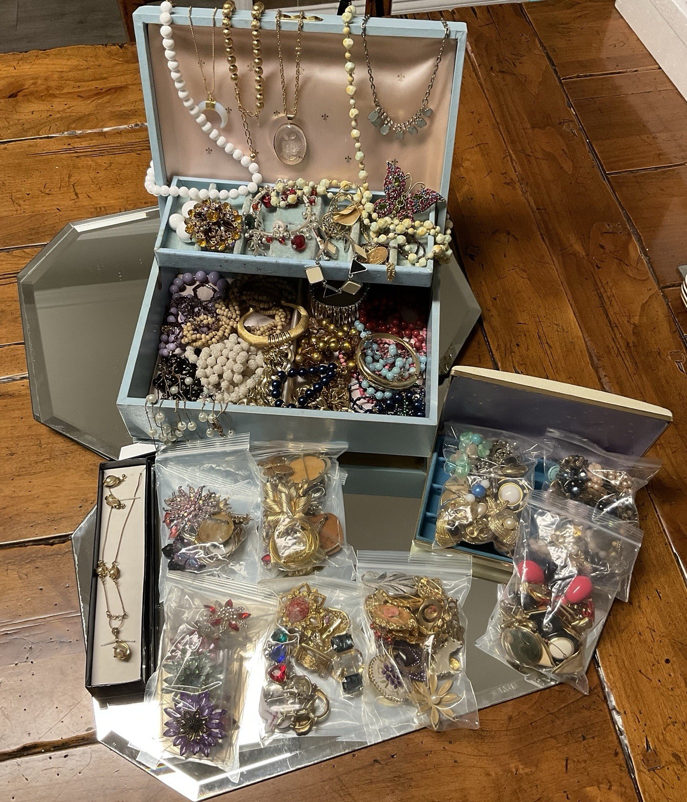 Vintage to Now Costume Jewelry Mixed Lot, Earrings Necklaces Bracelets Brooches