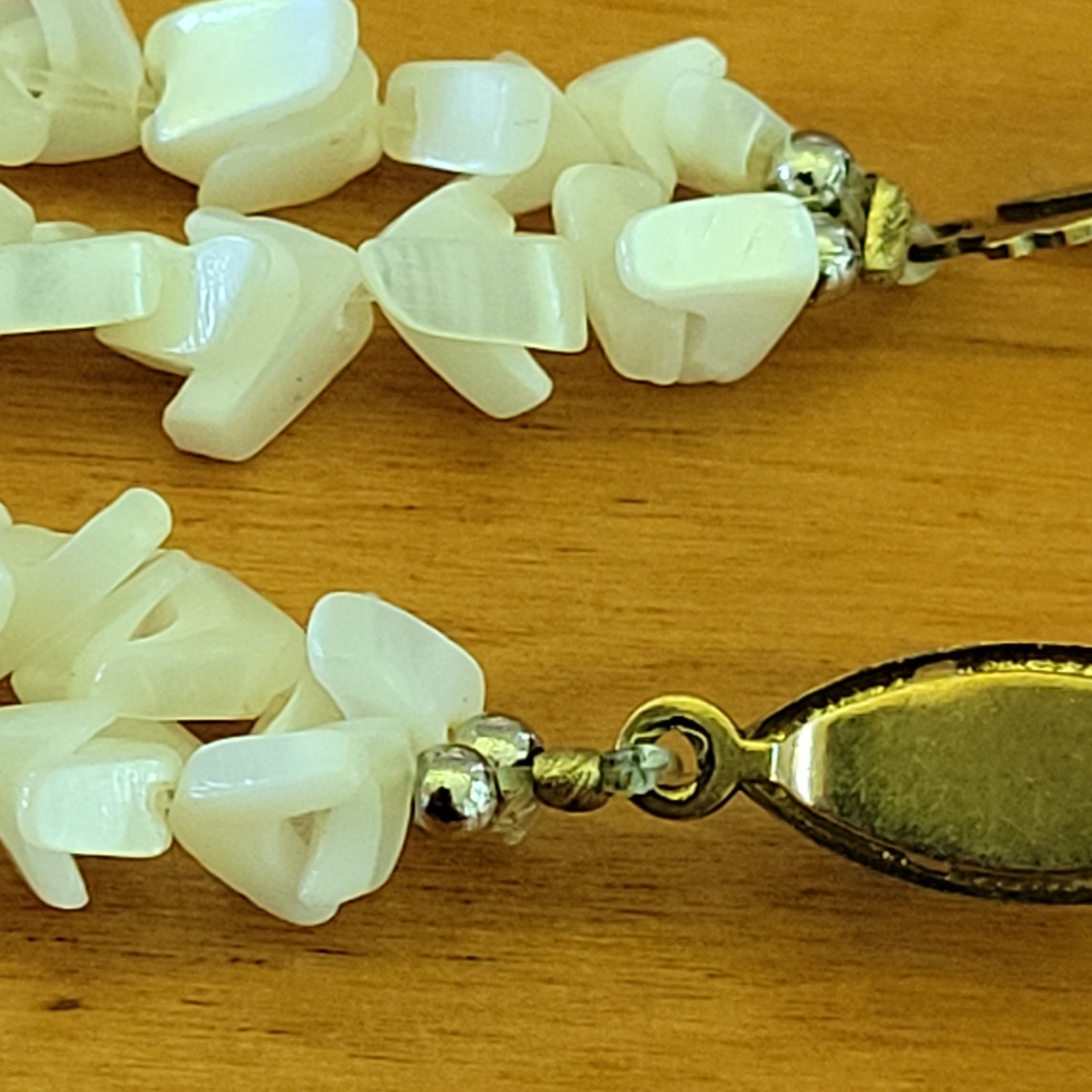 Vintage Mother of Pearl Lady Face Necklace Shell Inlay 28in 84g Multi Strand