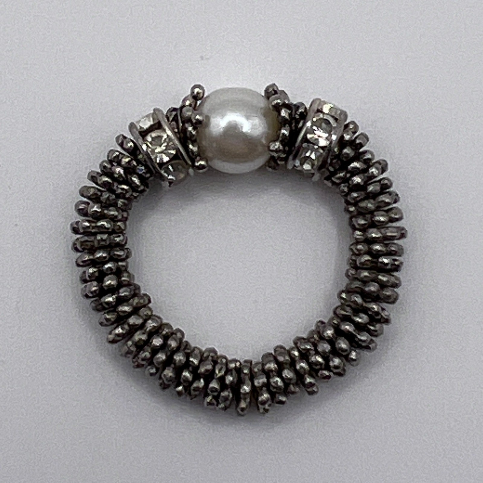 Cindy David Designs Stretch Ring Sz 5+ Silver Excellent Swarovski Pearl Bali