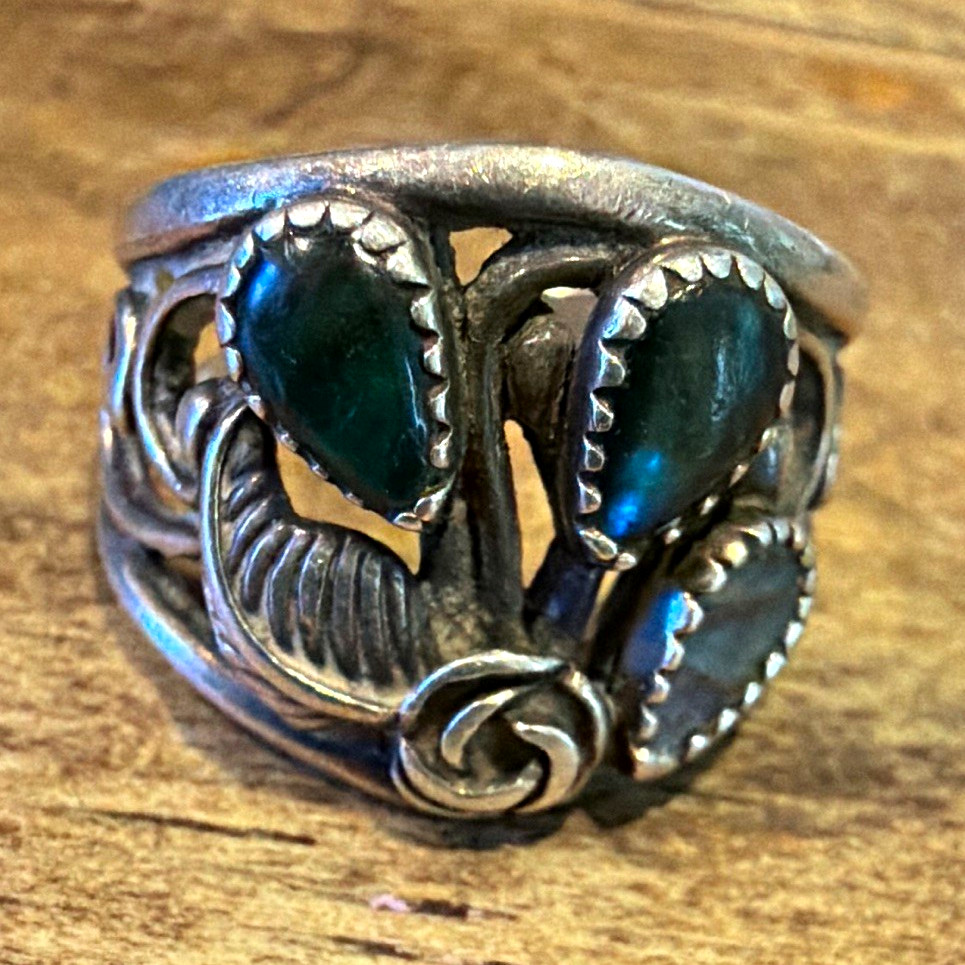 Vintage sterling silver Wheeler Manufacturing of Lemmon abalone ring size 7