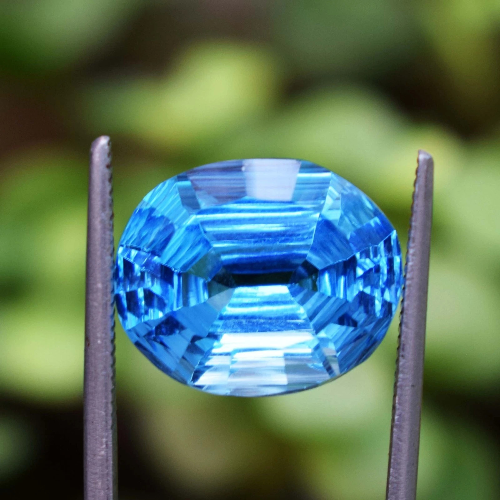 14.10 CT Natural Aqua Blue Sapphire Master Oval Cut Certified Loose Gemstone