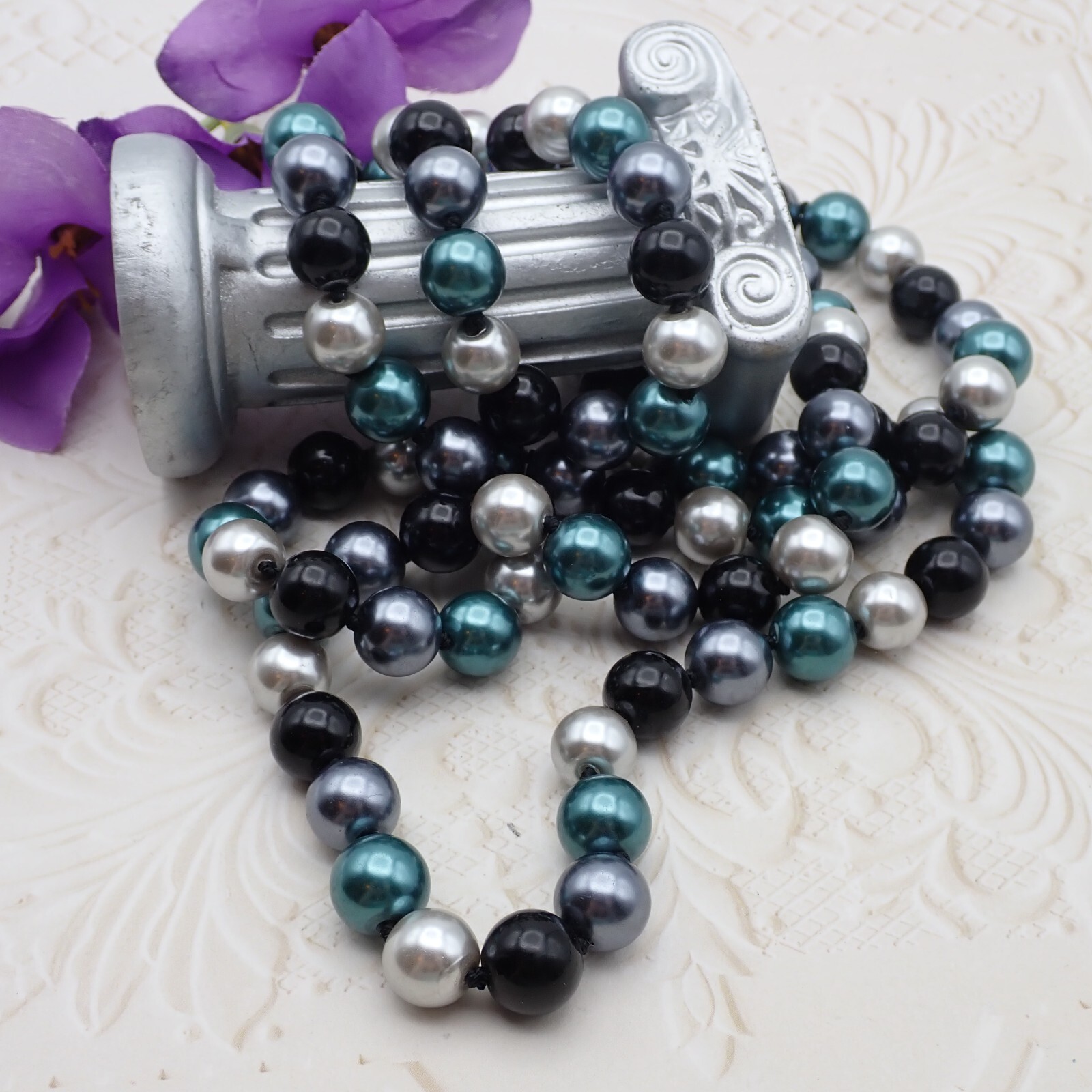 Vtg Blue Teal Gray Knotted 10mm Glass Simulated Pearl 56″ Continuous Necklace