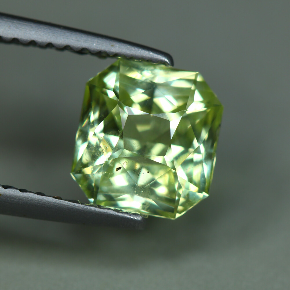 2.08 Cts_Excellent Cutting_100 % Natural Unheated BEST Chrysoberyl_Srilanka