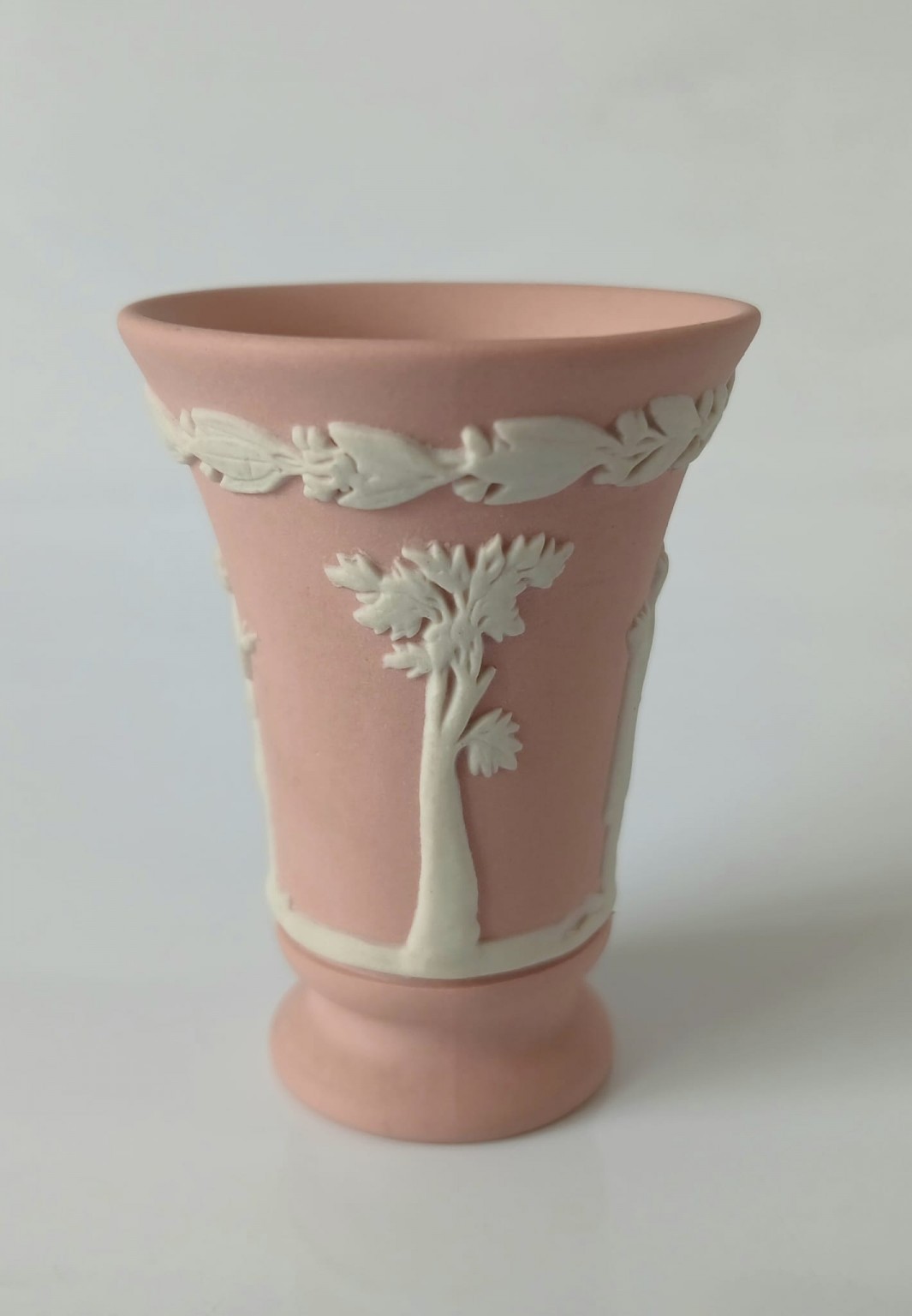 Wedgwood Jasper Pink Miniature Vase – jasperware