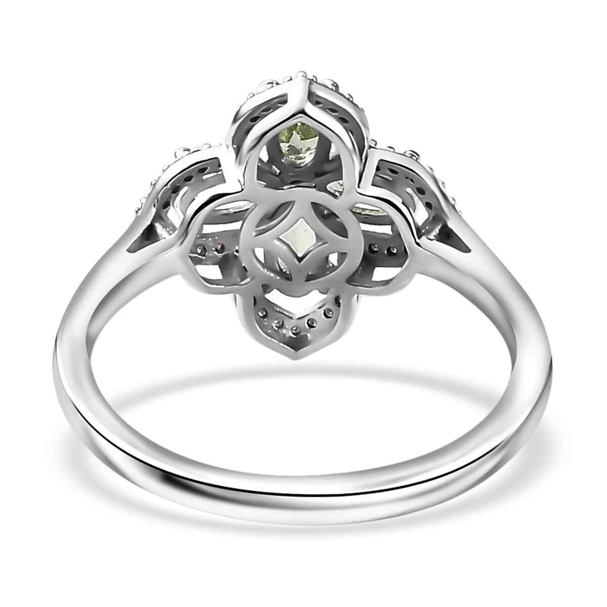 1.20 ctw Mint Garnet & Moissanite Clover Ring Rhodium Plated Sterling Size 6