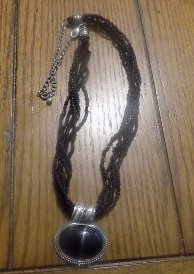 Black Multi Strand Seed Bead Necklace Silver Tone & Black Pendant 21″ (545)