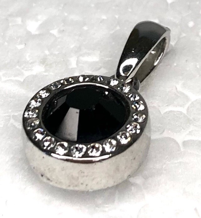 Elo7 18k Gold Plated Crystal Halo Black Zircon Filigree Back Caged Puff Pendant
