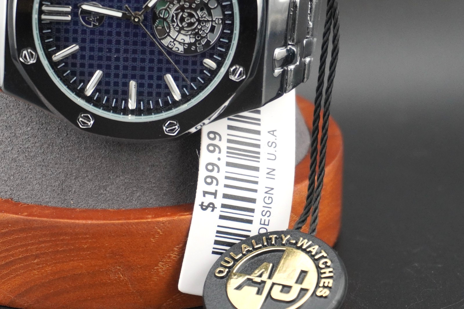 Watch AJ USA(NEW) In Carrying Case – Black Dial. QUALITY WATCH Stainless Steel.