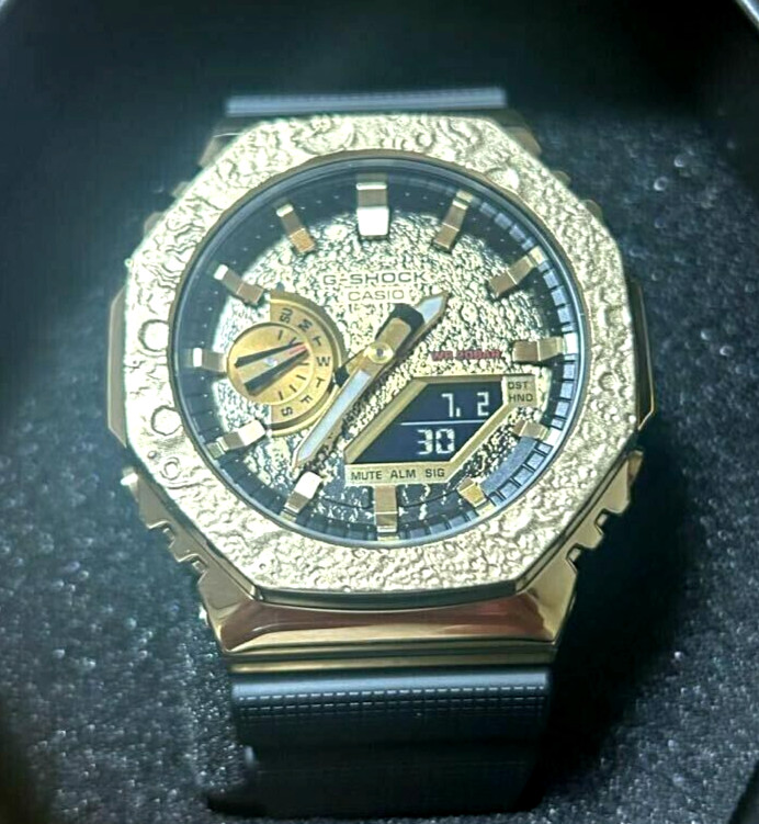 G-shock GM-2100MG-1AJR Moon Analog Digital Quartz Men’s Watch Used