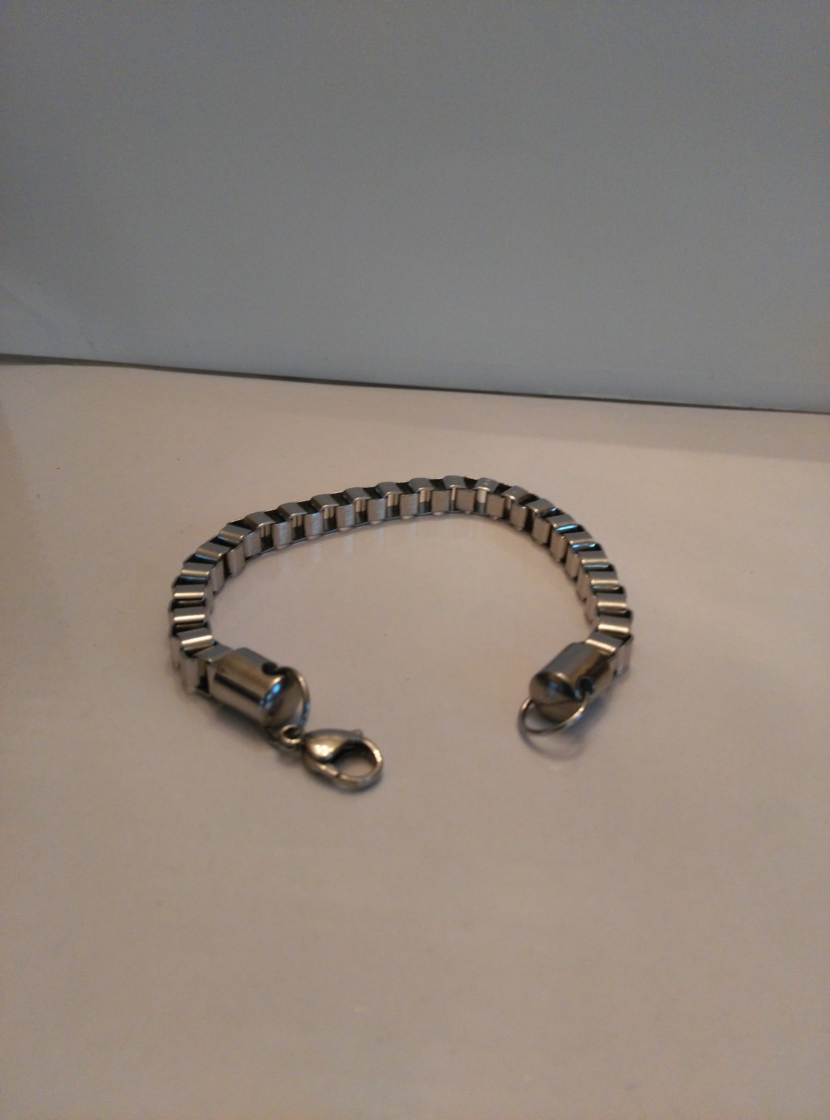 Gentlemens Attractive New Bracelet made in Stainless Steel 7.5 inch long
