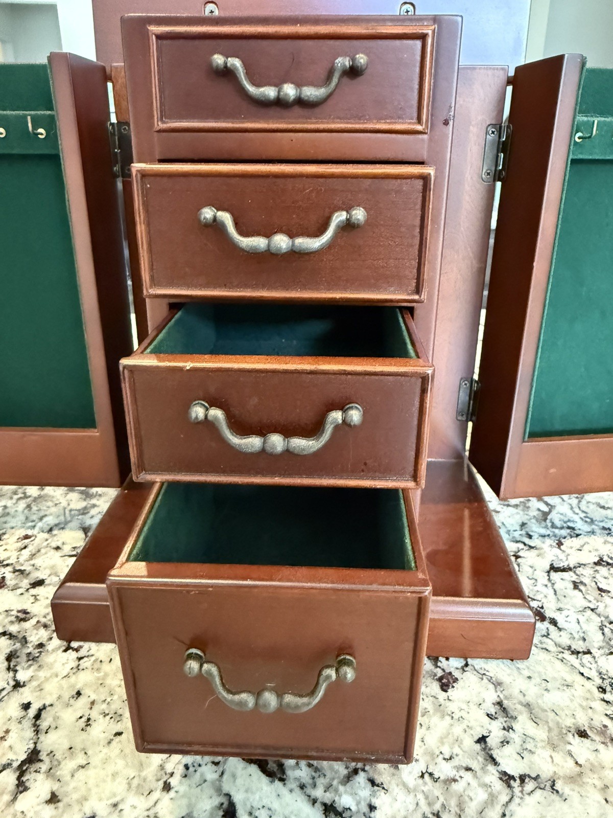 Bombay Company Jewelry Box Chest with Swing Out Necklace Compartments 1997