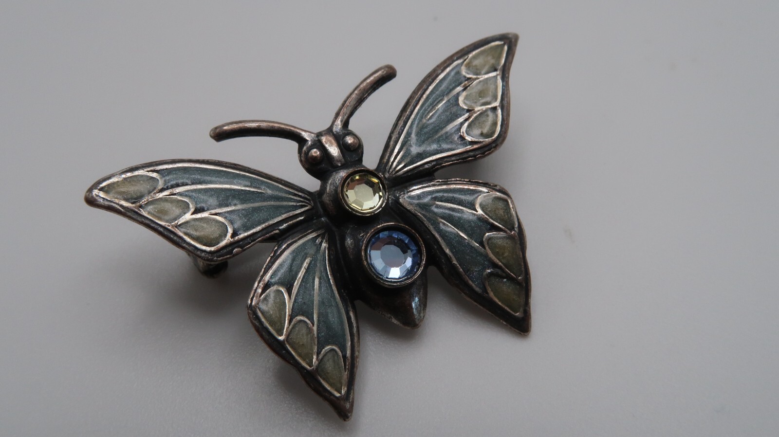Vintage Silver Butterfly Brooch Pin 3.6cm BB12