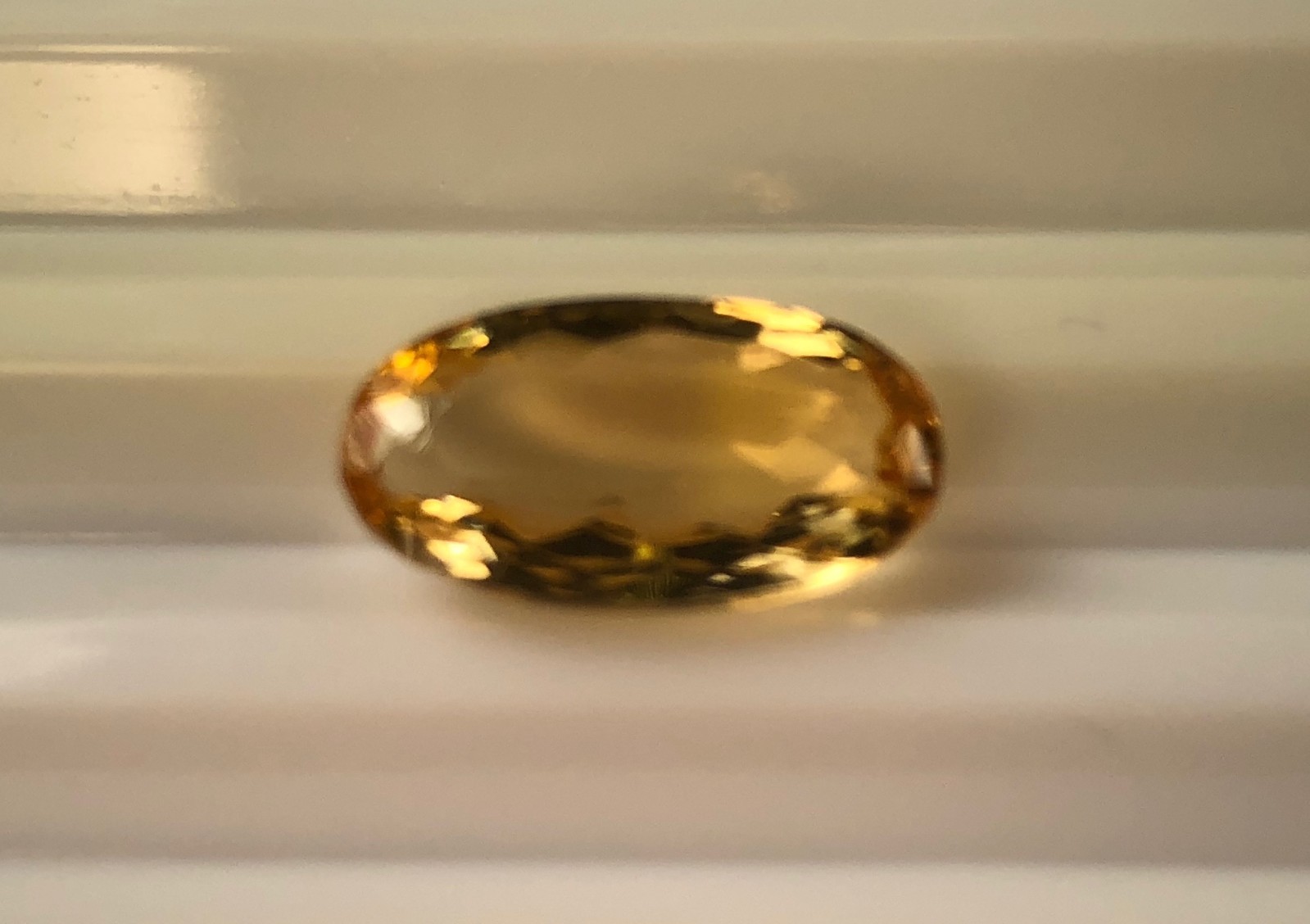 Imperial Topaz 5.73 Ct Clarity IF Oval Cut Natural Golden Brazil I064