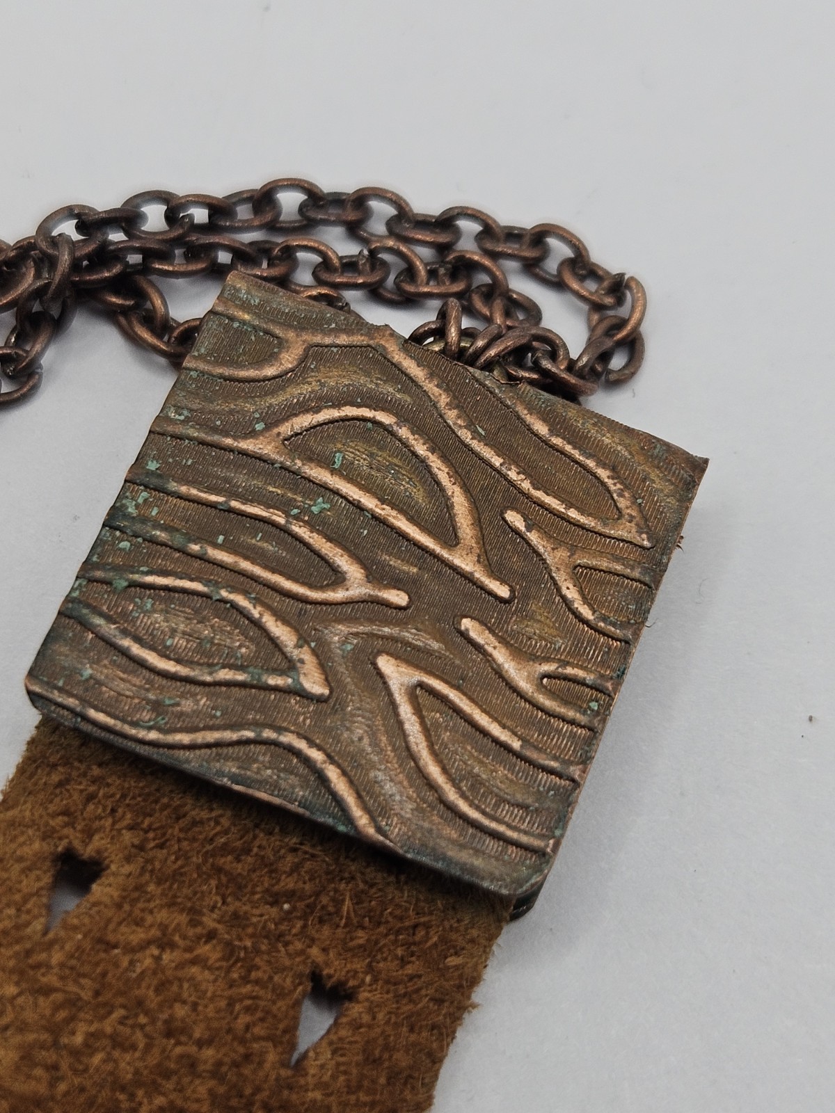 Artisan Modernist Enamel Metal Pendant Suede Leather Necklace 18″