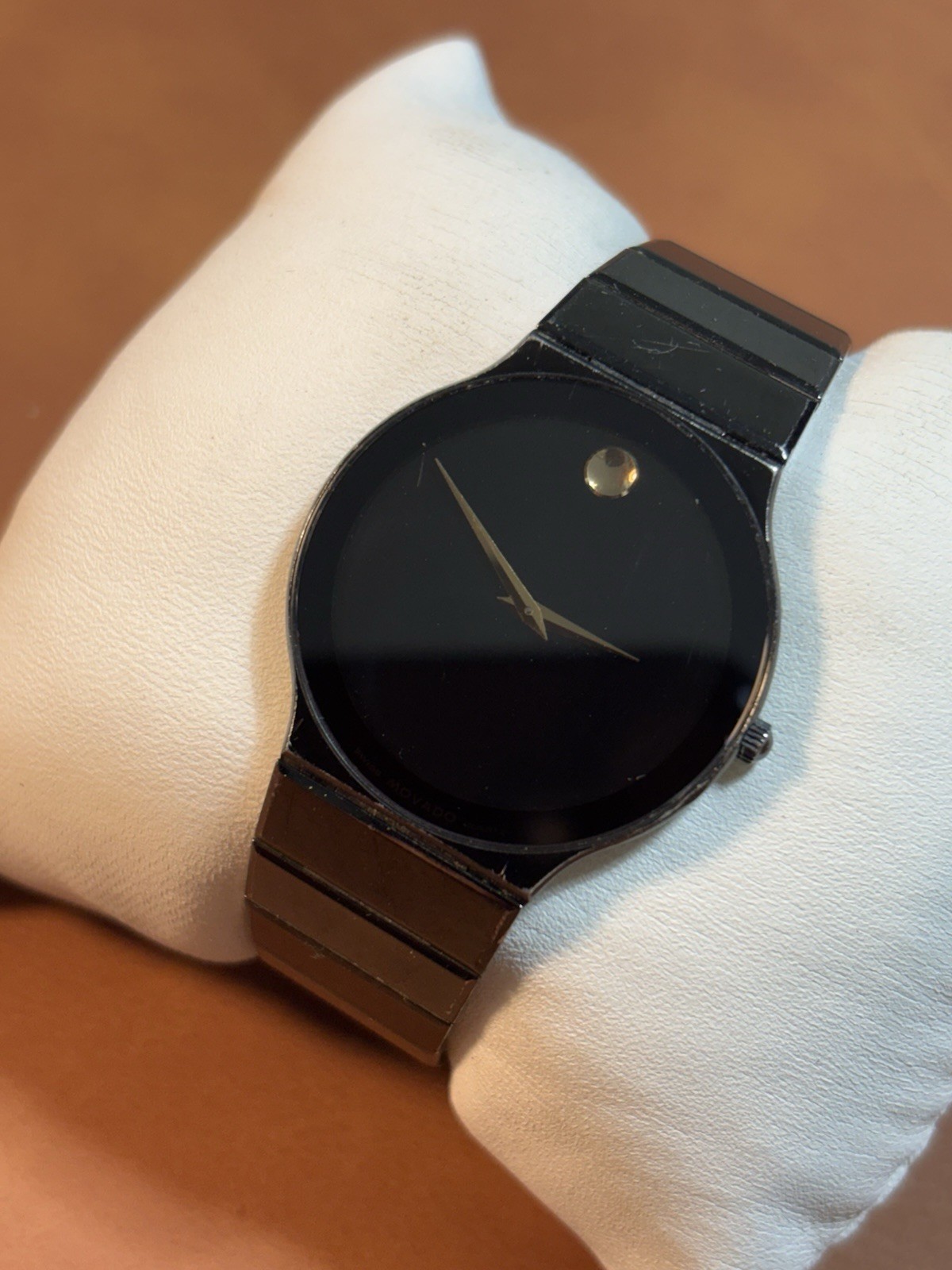 Movado Swiss Museum Women Ultra Thin 84-40-880-AP 32mm Black Watch,Runs