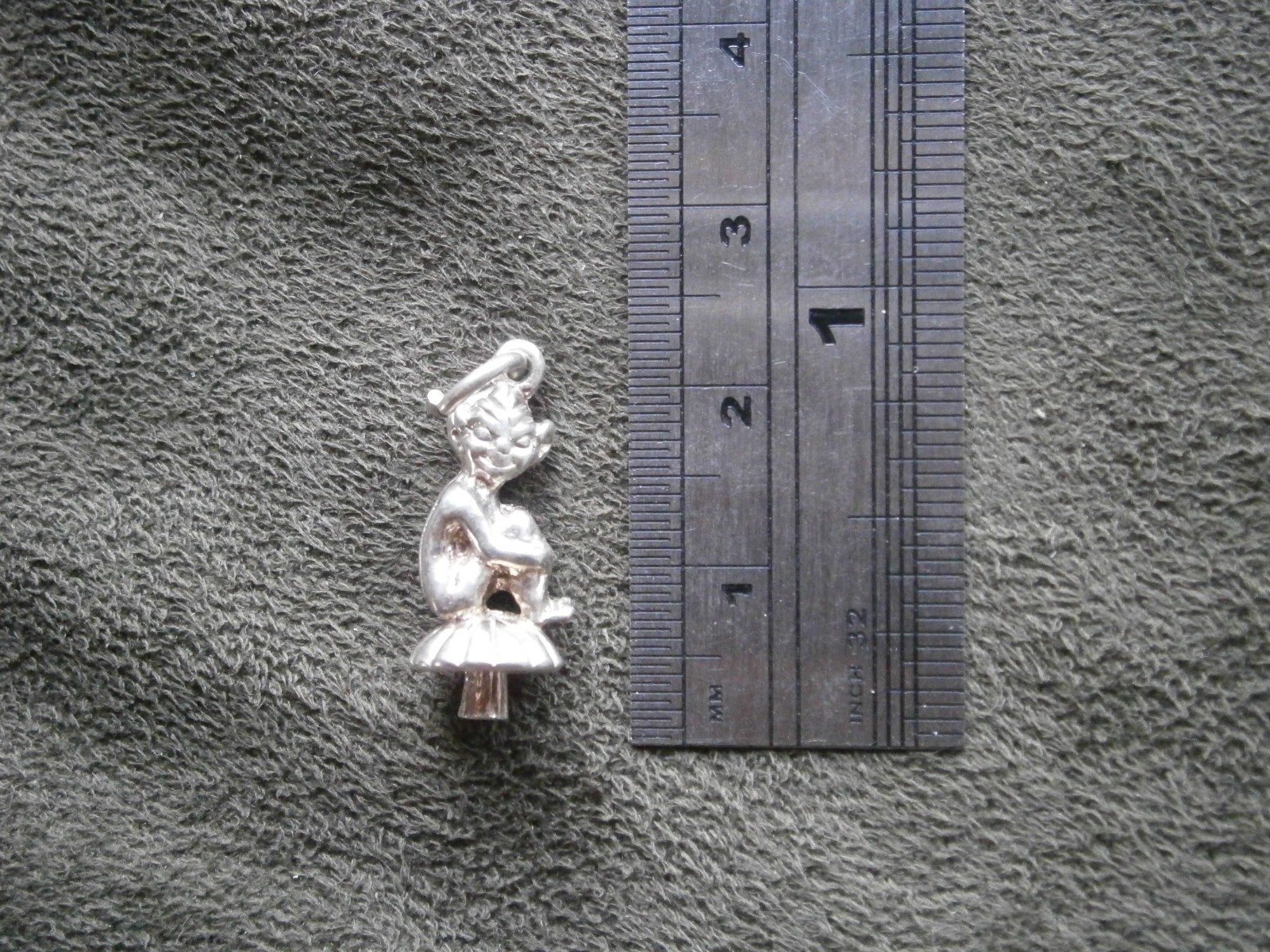 Cornish Piskie Pixie on Toadstool Vintage Sterling Silver Bracelet Charm 3.0g